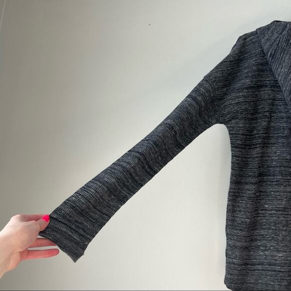 Calvin Klein Performance Hooded Gray Sweatshirt Size XS - Picture 8 of 9